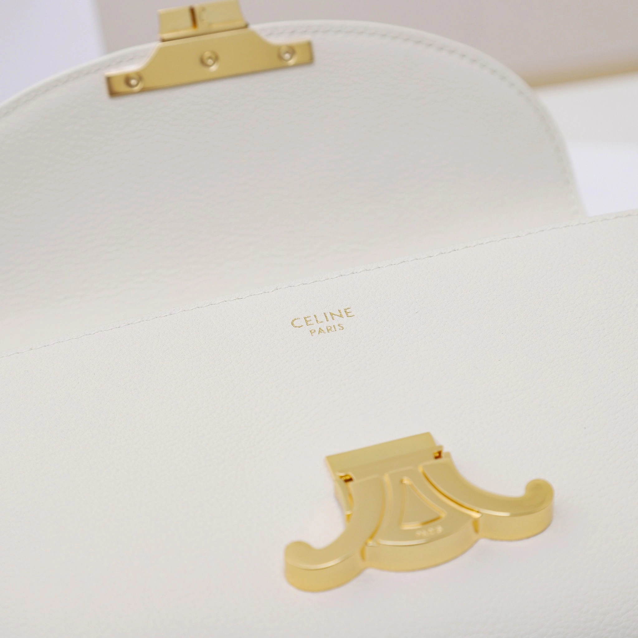 MOMO-- 358i95 118113FYJ.00WC high quality version cowhide item:D-B184I2103